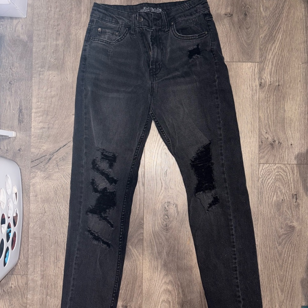 Women's Black Distressed Jeans